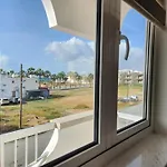 Kafkalia Sea Breeze בית נופש *