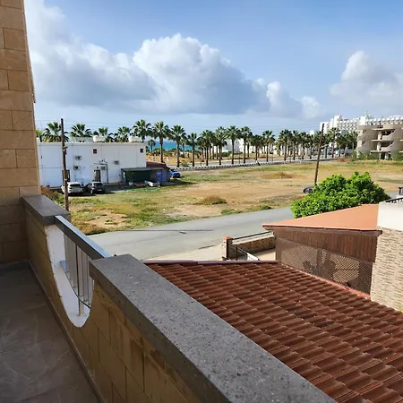 بيت للعطل Kafkalia Sea Breeze *