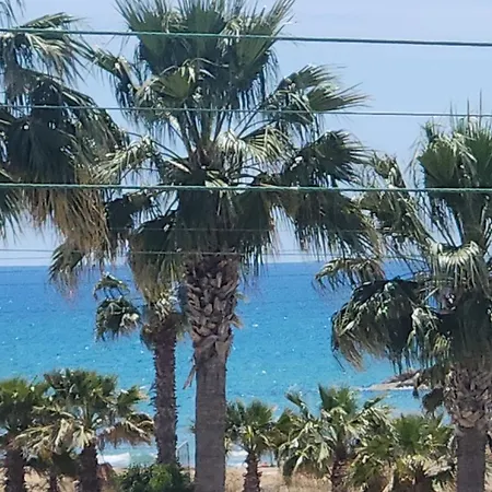 Kafkalia Sea Breeze Hébergement de vacances Larnaca