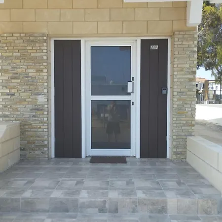 Kafkalia Sea Breeze بيت للعطل لارنكا